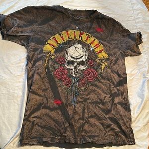 Like new shirt. Worn less than five times.